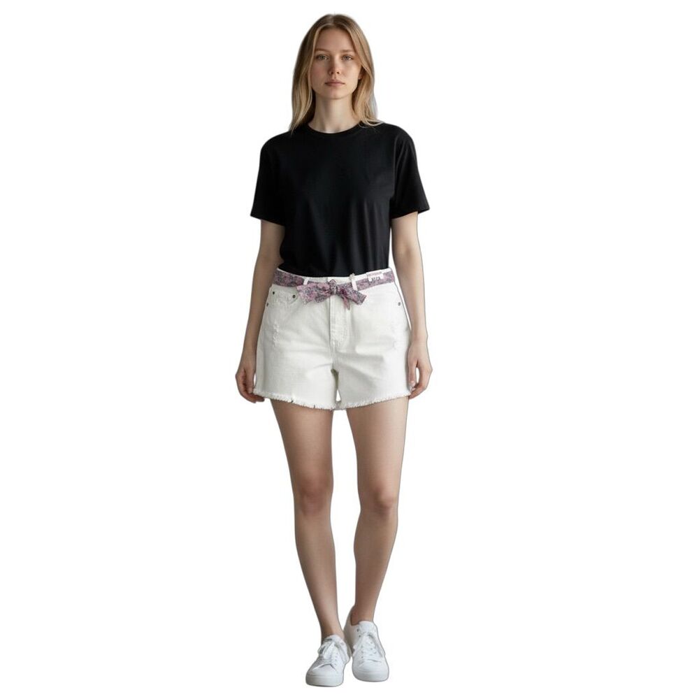 Celebrity Pink Women's Hi-Rise Belted Bermuda Shorts White Size 9